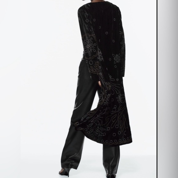Zara Limited Edition Velvet Longline kimono - Size M - Picture 1 of 10